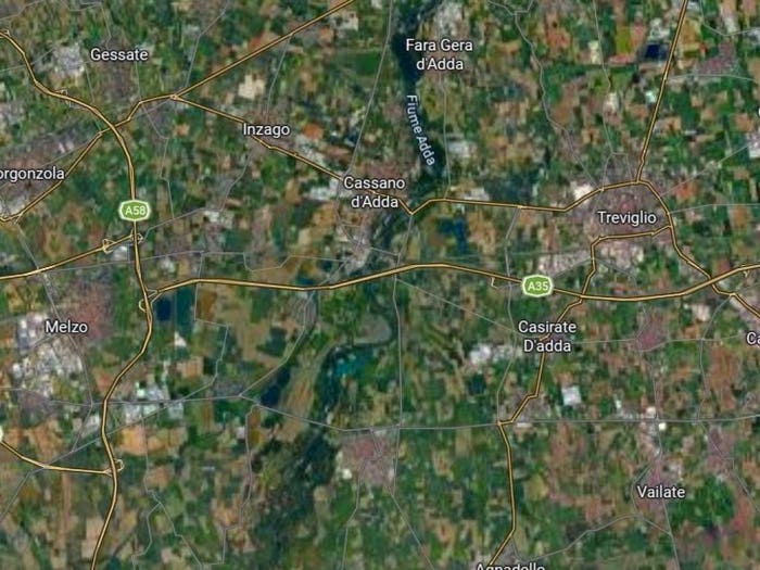 Appartamento con 5 locali in vendita in Via degli Olmi C, Cascine San Pietro, Cassano d'Adda