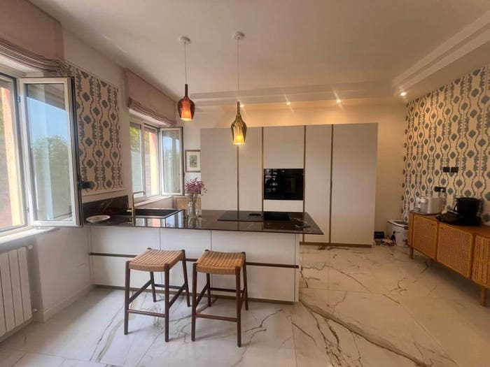 Appartamento quadrilocale in vendita in Via Eugenio De Riso, San Leonardo, Catanzaro