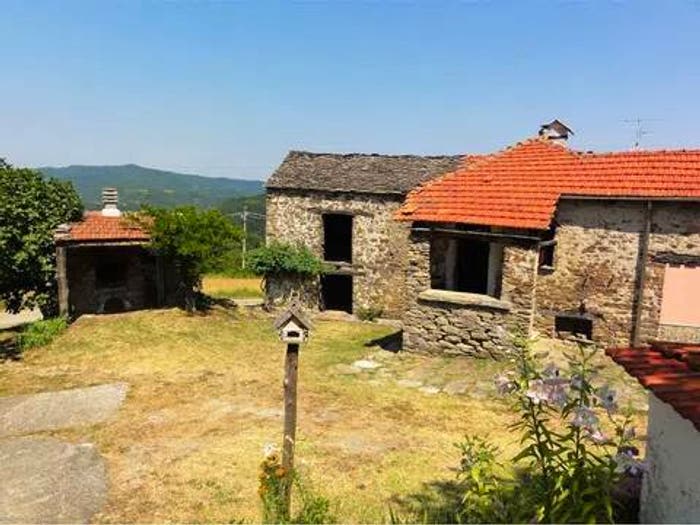 Casa con 6 locali in vendita in Centro, Dego