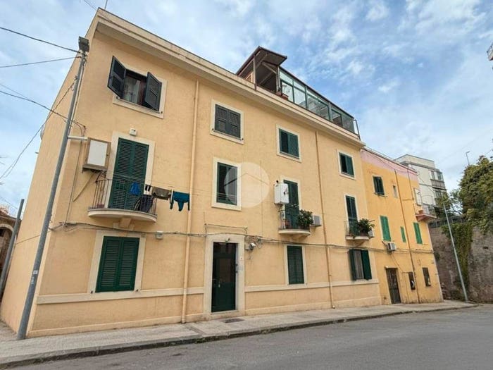 Appartamento bilocale in vendita in Via Antonio Pracanica, Regina Margherita Torrente Trapani, Messina
