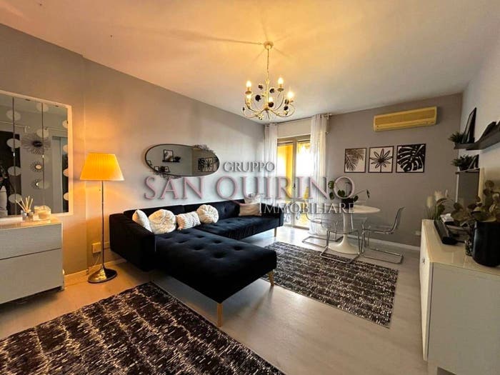 Appartamento trilocale in vendita in Via Viterbo, Centro, Formigine