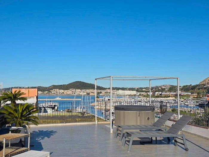 Appartamento bilocale in vendita in Via Giovanni de Fraja, Porto, Pozzuoli