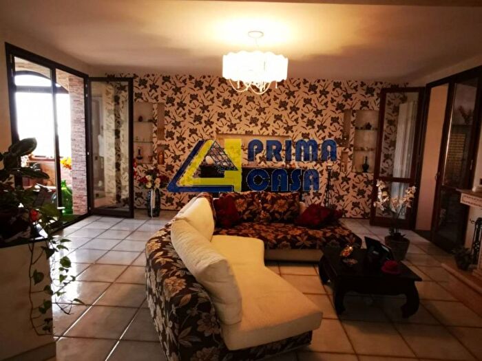 Casa con 6 locali in vendita in Via dei Tulipani, Siano Cava, Catanzaro