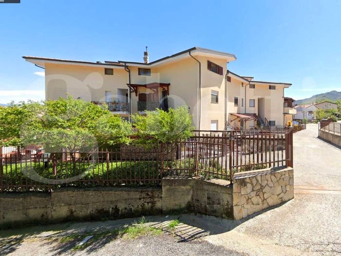 Appartamento con 6 locali in vendita in Via Gen Carlo Alberto Della C, Marano Principato
