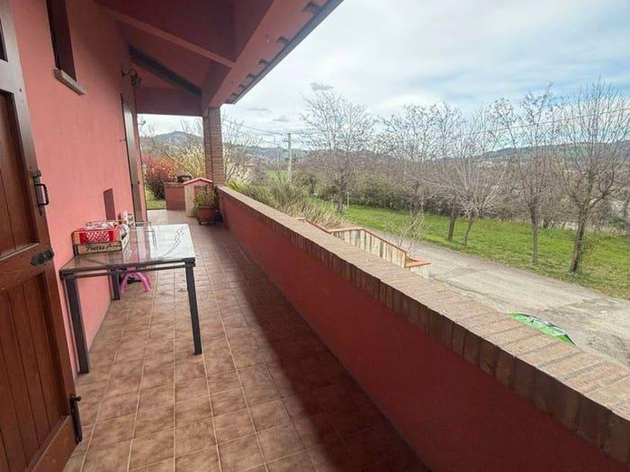Casa quadrilocale in vendita in Via radici in monte Roteglia, Roteglia, Castellarano