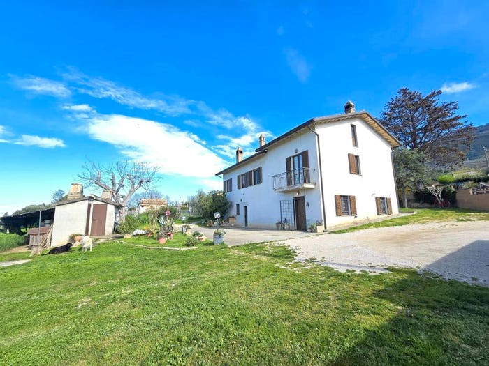 Casa quadrilocale in vendita in Via del Vicinato, San Damiano Rivotorto Capodacqua, Assisi