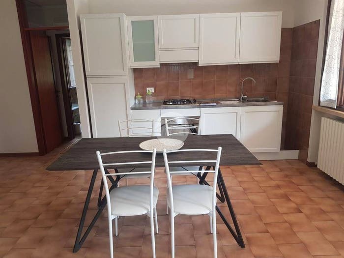 Appartamento bilocale in affitto in APPARTAMENTO via caporali, Desenzanino, Desenzano del Garda