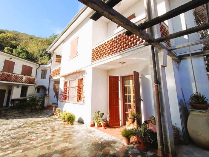 Casa con 6 locali in vendita in Centro, Ameglia