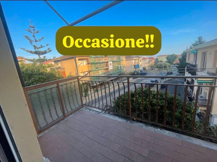 Casa in vendita in Via Giovanni Pascoli, Centro, Loano