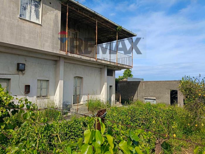 Casa con 6 locali in vendita in Via Giarre Nunziata, Nunziata, Mascali