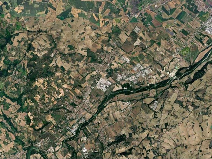 Appartamento con 6 locali in vendita in Via della Pieve, Cartoceto