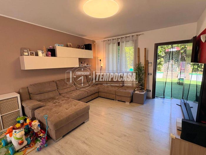 Casa quadrilocale in vendita in Via ANDRATE NUOVA C, Andrate Molinetto, Fino Mornasco