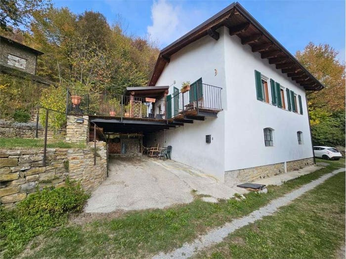 Casa con 5 locali in vendita in località Viorno, Castellino Tanaro