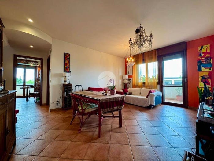 Appartamento trilocale in vendita in Via Traversetolo, Botteghino Pilastrello, Parma