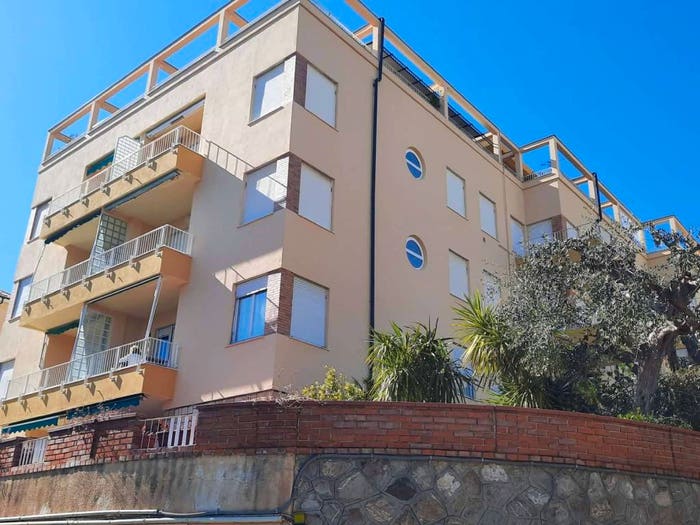 Appartamento quadrilocale in vendita in viale Sant'Erasmo, Regione Paradiso, Alassio
