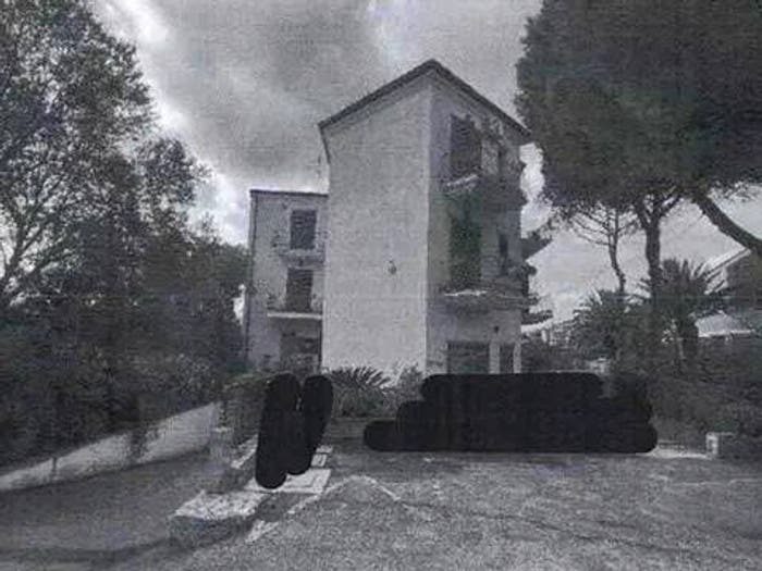 Appartamento bilocale in vendita in Via Isuledda No Number, La Maddalena