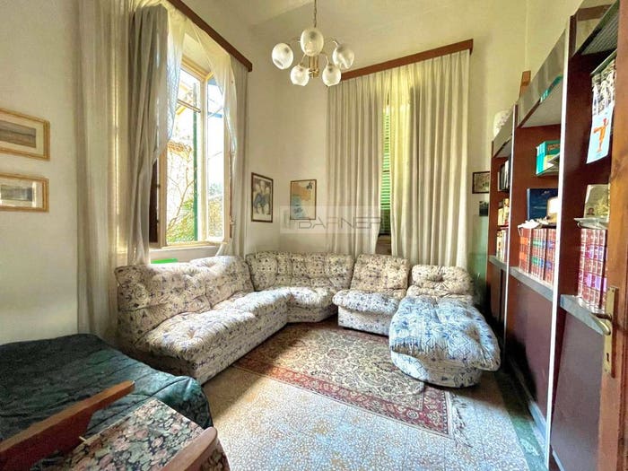 Casa con 6 locali in vendita in Via del Boddone, Nozzano Arliano, Lucca