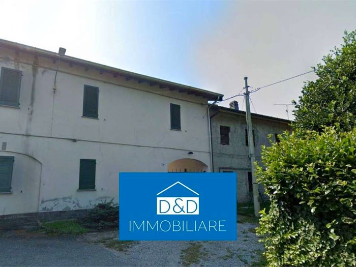 Casa con 6 locali in vendita in Via Motto Alto, Centro, Castelletto Sopra Ticino