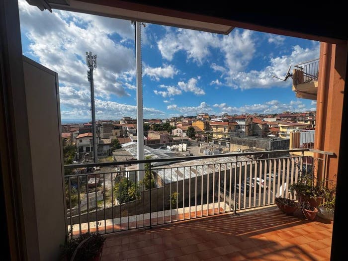 Appartamento con 5 locali in vendita in Via Generale di San Marzano, Nuovalucello Leonardo Da Vinci, Catania