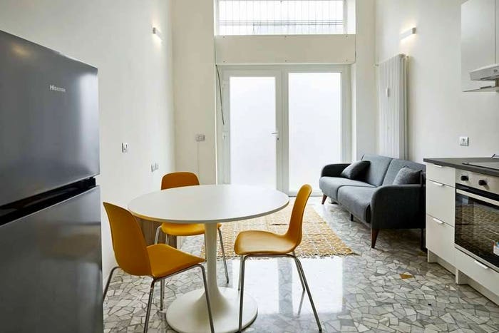 Appartamento bilocale in vendita in Largo Gelsomini, Giambellino, Milano