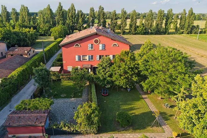 Casa con 6 locali in vendita in Nonantola