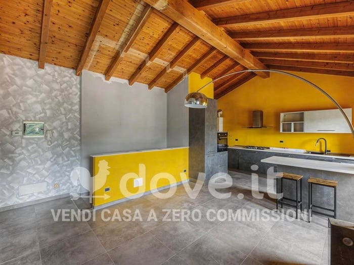Appartamento bilocale in vendita in Via Silvio Pellico, Due Cossani, Dumenza