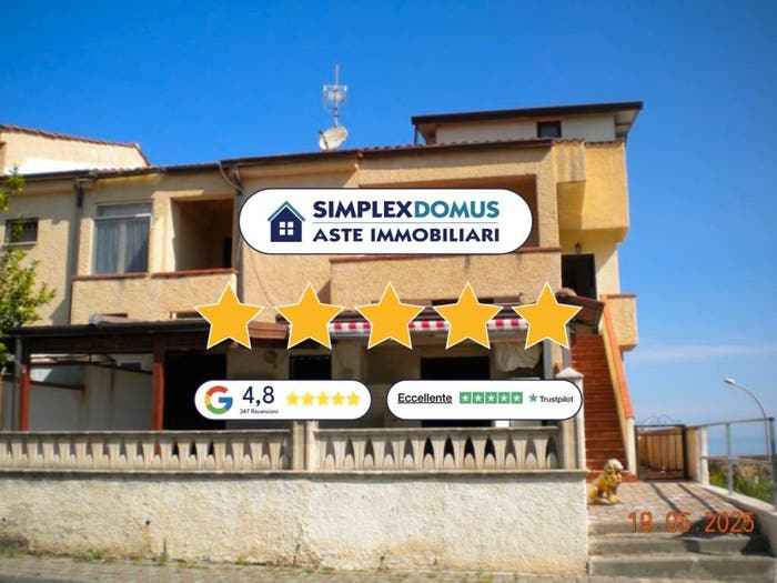 Appartamento con 5 locali in vendita in Via Florida, Marina Di Mandatoriccio, Mandatoriccio