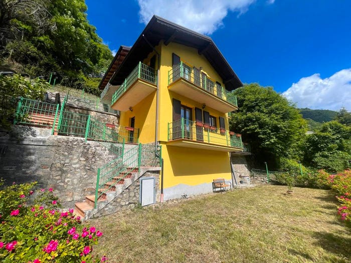 Casa trilocale in vendita in Strada Provinciale del Passo San Marco, Morbegno