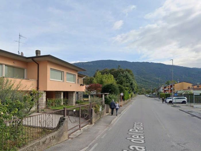 Appartamento quadrilocale in vendita in Via del Parco, Centro, Nave