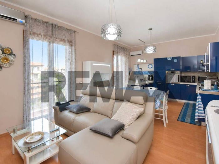 Appartamento quadrilocale in vendita in Via Sottotenente Cantone, Centro, Mascalucia