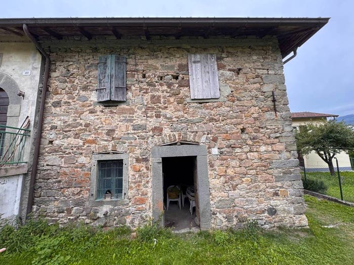 Casa in vendita in Via Monchio Basso, Centro, Monchio delle Corti