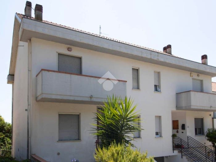 Casa quadrilocale in vendita in Via del Tiglio, Poggio Morello, Sant'Omero