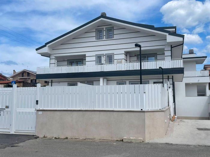 Appartamento quadrilocale in vendita in Via San Polo dei Cavalieri, Setteville Nord, Guidonia Montecelio