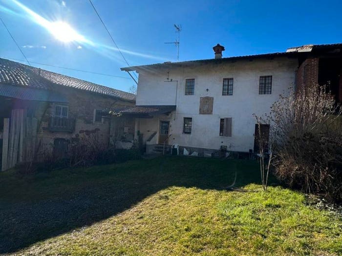 Casa trilocale in vendita in Nucleo Prelle, Salussola