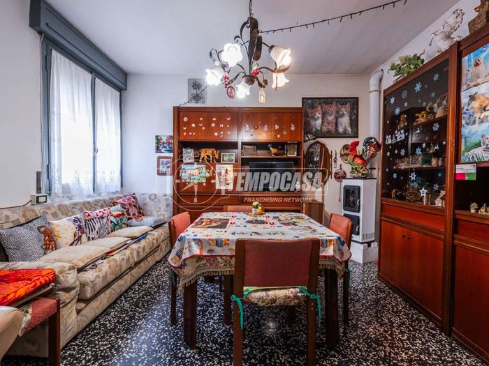 Appartamento bilocale in vendita in Viale Repubblica, Centro, Correggio