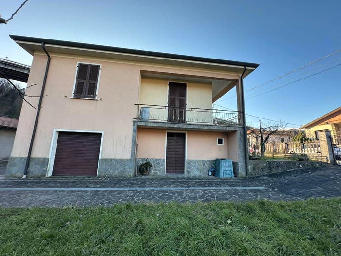 Casa con 6 locali in vendita in Strada Provinciale della Val di Magra, Pontremoli