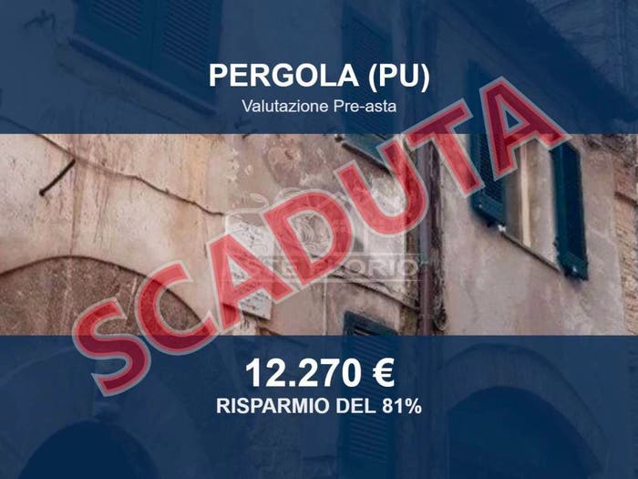 Appartamento bilocale in vendita in Via Giuseppe Mazzini, Centro, Pergola