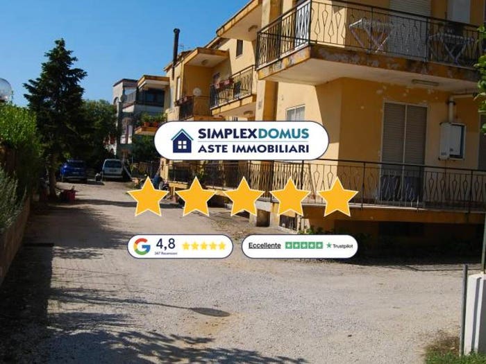 Appartamento con 6 locali in vendita in VIALE PIETRO FEDELE, Centro, Minturno
