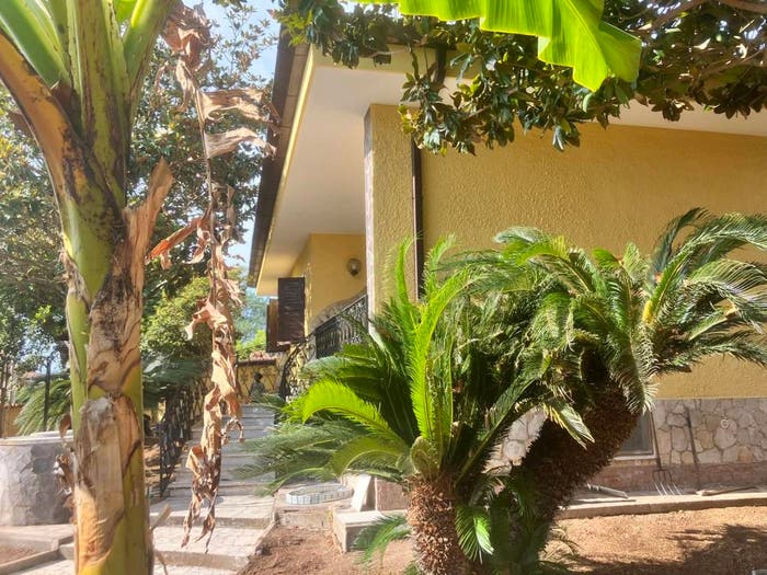 Casa con 6 locali in vendita in Via del Lido, Litoranea, Latina