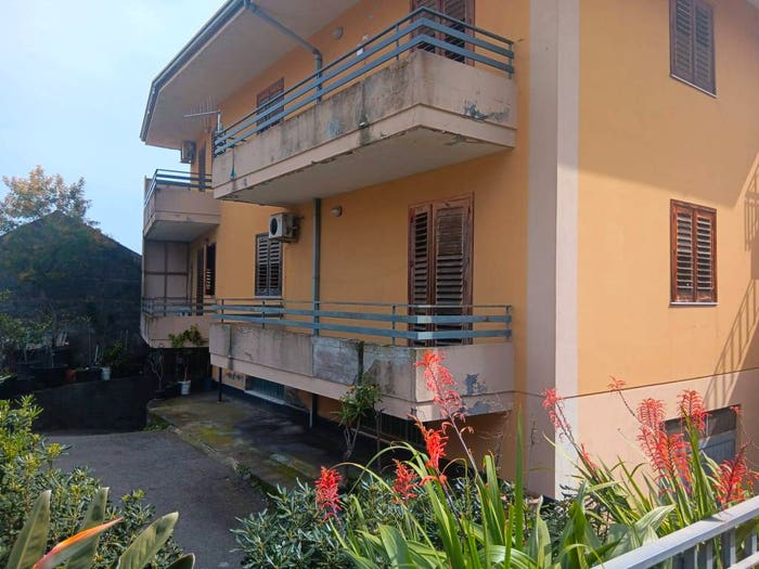 Appartamento trilocale in vendita in Via Vincenzo Grasso, Mangano Guardia San Giovanni Bosco, Acireale