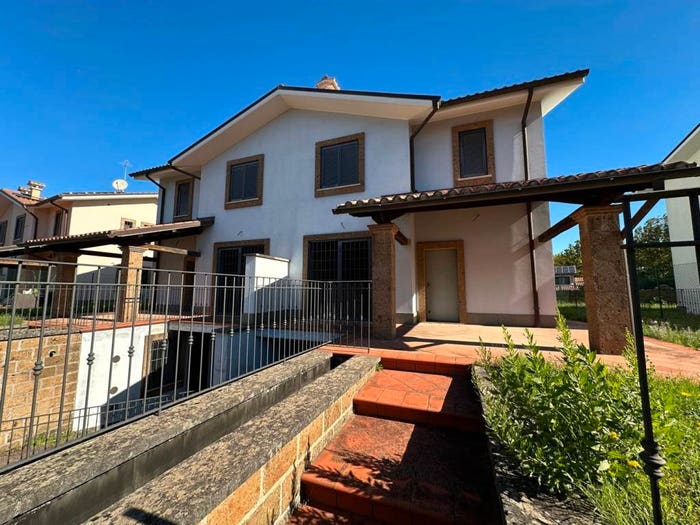 Casa in vendita in Via Nepesina, Centro, Civita Castellana