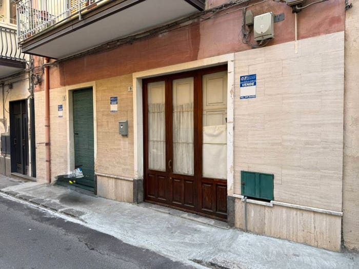 Appartamento trilocale in vendita in Via Bergamo, Paternò