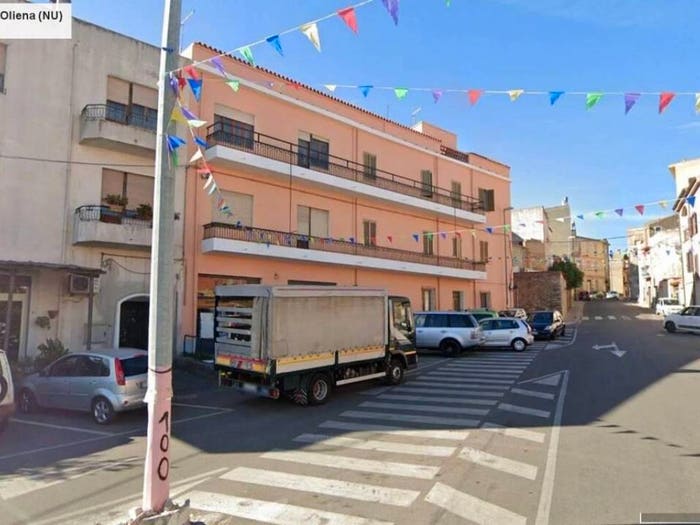 Appartamento quadrilocale in vendita in Via Kennedy, Oliena