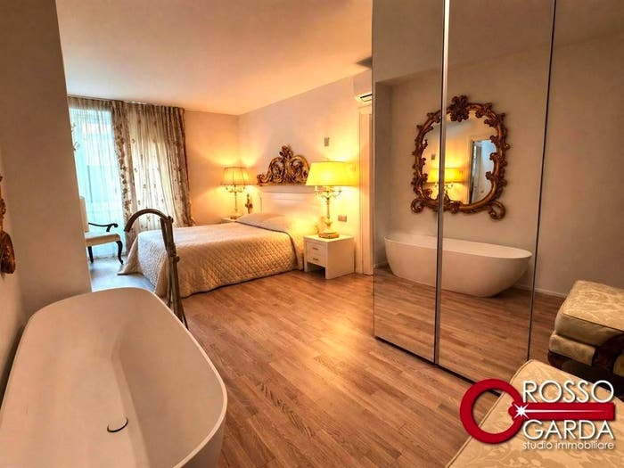 Casa trilocale in vendita in Piazza Corlo Lonato del Garda BS Italia, Lonato, Lonato del Garda