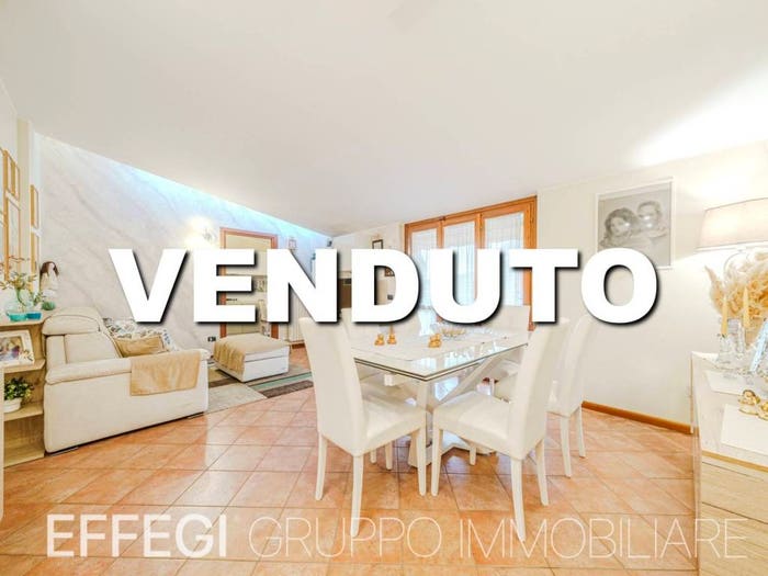 Appartamento trilocale in vendita in Via Federico Garcia Lorca, Centro, Cernusco sul Naviglio