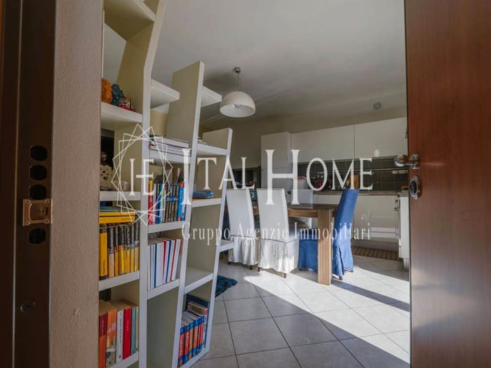 Appartamento con 6 locali in vendita in Piazza Vittorio Emanuele II, Centro, Bonate Sopra