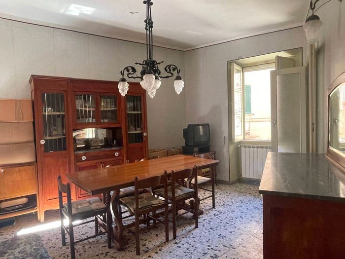 Appartamento trilocale in vendita in Via Francesco Petrarca, Centro, Cori
