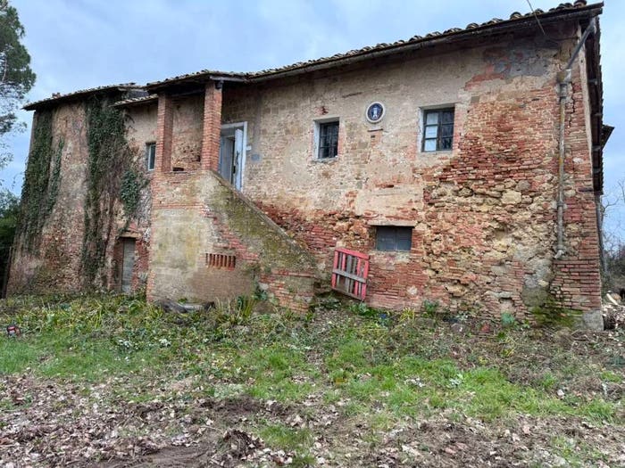 Casa con 6 locali in vendita in Via Di Megognano No Number, Sciano San Donnino Tavolese, Certaldo