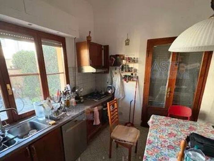 Appartamento con 5 locali in vendita in Via Nazario Sauro, Centro, Ponsacco