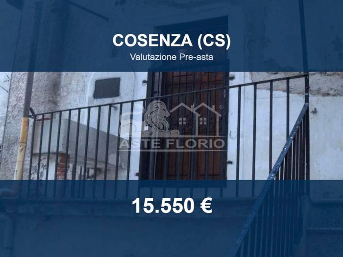 Appartamento bilocale in vendita in via Padolisi, Centro Storico Serra Soprana, Cosenza